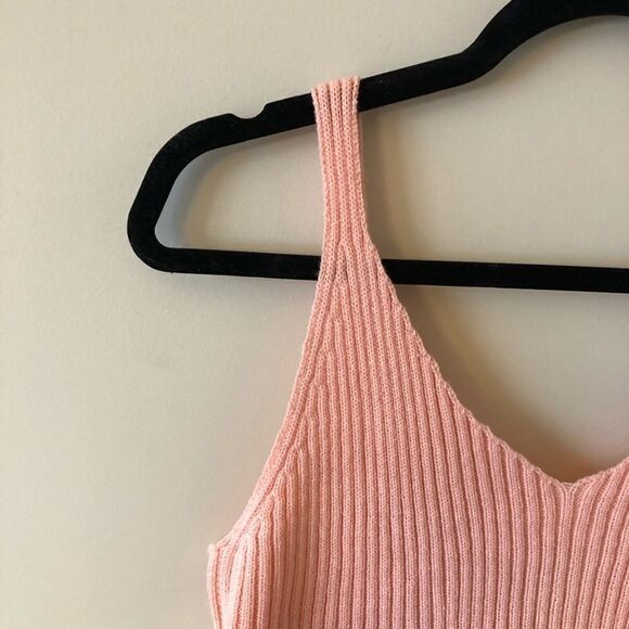NWT- Lumiēre Pink Ribbed Knit Peplum Tank Top (Size: Small) - Picture 3 of 5